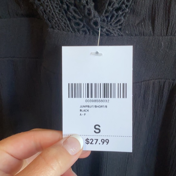 Forever 21 Romper - Picture 3 of 4